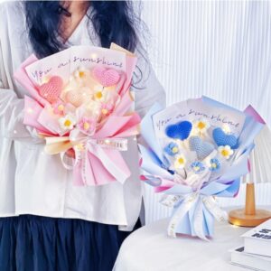 Valentine’s Day New Gift for Girlfriend, Hand-Woven Wool Love Knitted Bouquet, Perfect Romantic Birthday Gift for Girls, Unique and Thoughtful Love Surprise