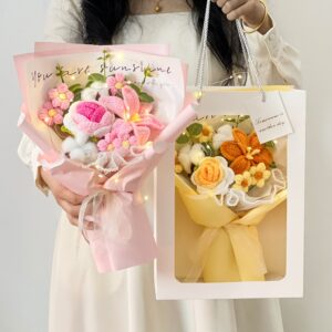 Charming Hand-Woven Rose Bouquet – Gorgeous Birthday Gift for Girls, Ideal for Anniversaries, Romantic Celebrations, and Special Occasions, Elegant Long-Lasting Floral Arrangement for Loved Ones